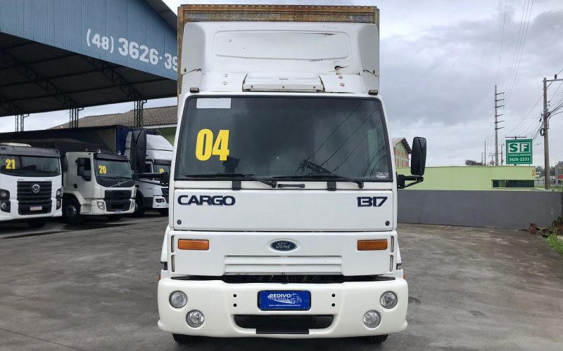 Redivo Caminhões Ford Cargo 1317 Bau (4)