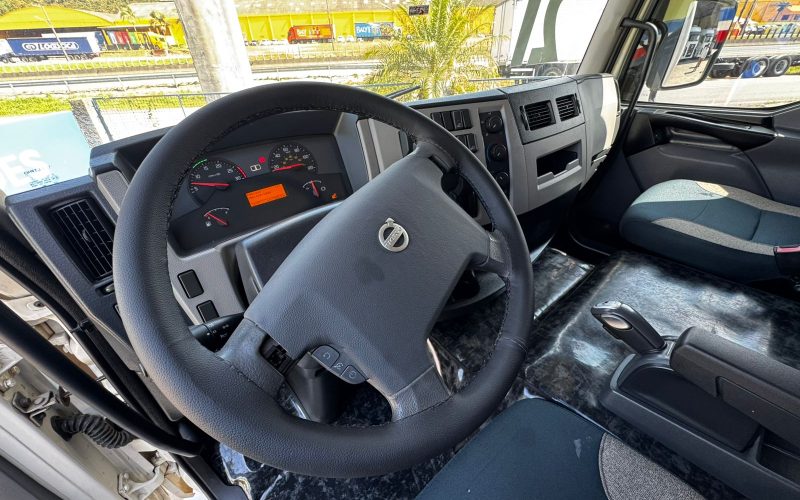VOLVO VM 330 ANO 2021 TRUCK (12)