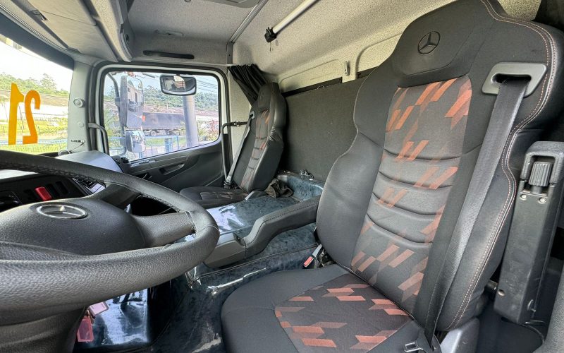 WhatsApp Image 2025-01-27 at 17.16.48