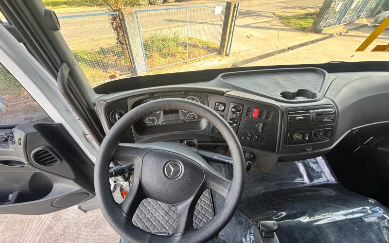 WhatsApp Image 2025-04-22 at 08.42.02