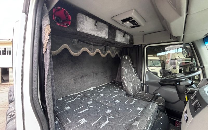 WhatsApp Image 2025-07-28 at 09.33.42 (2)