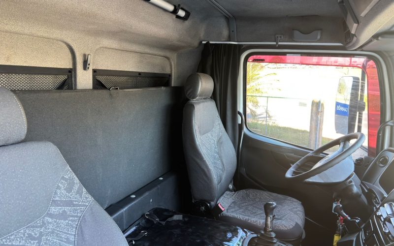 WhatsApp Image 2025-10-21 at 07.58.16