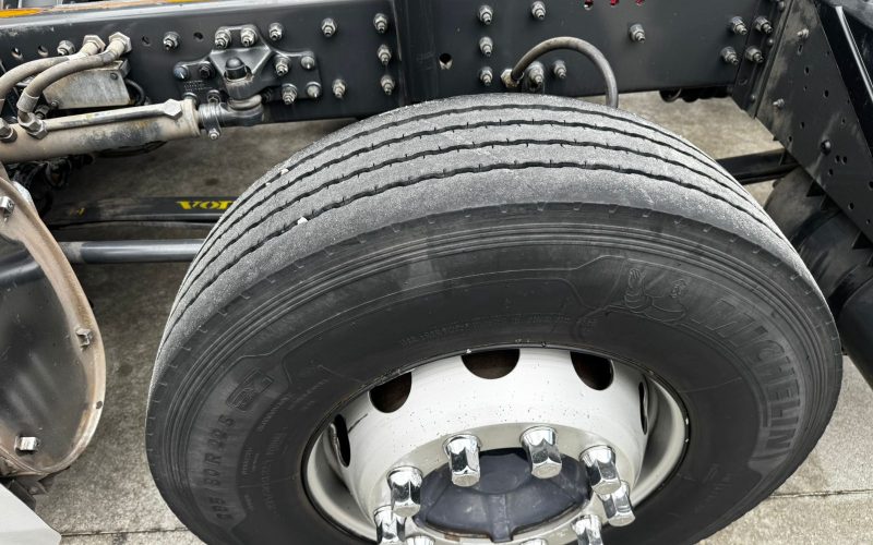 WhatsApp Image 2025-11-06 at 14.37.02 (3)