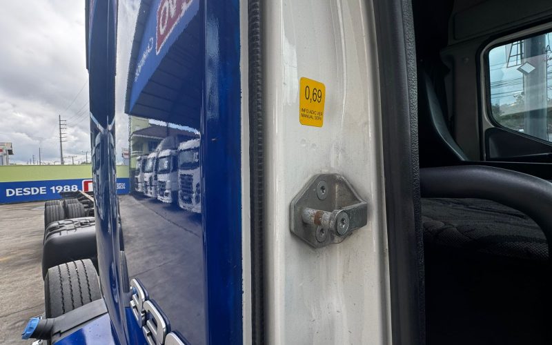 WhatsApp Image 2025-11-06 at 14.37.06 (1)