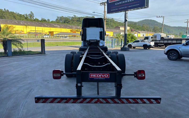 WhatsApp Image 2025-12-12 at 13.36.42