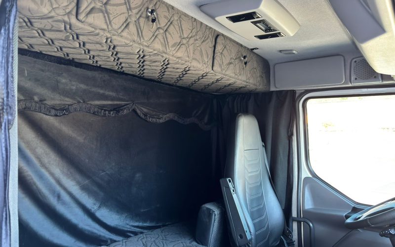 WhatsApp Image 2026-01-06 at 08.17.58