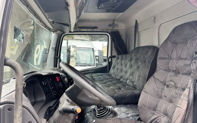 WhatsApp Image 2026-01-19 at 08.30.54