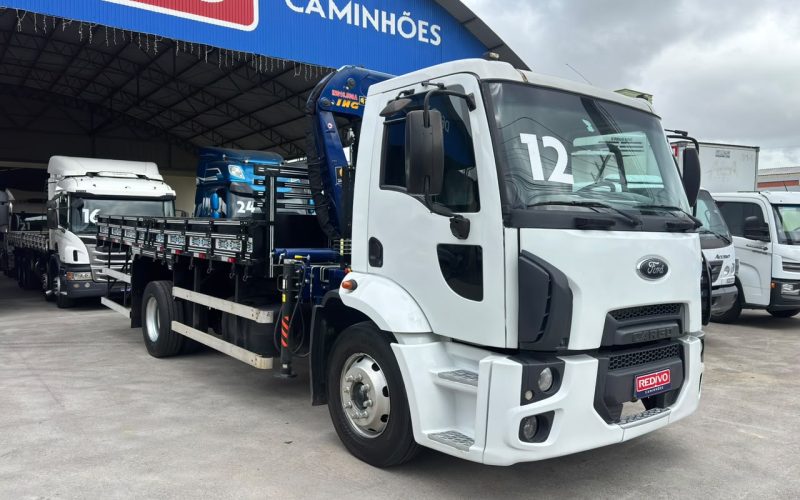 ford cargo 1317 muck (1)