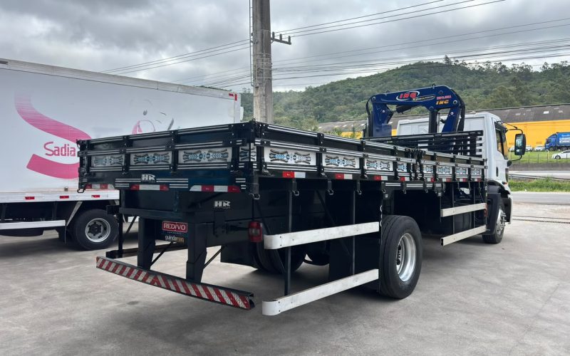 ford cargo 1317 muck (5)