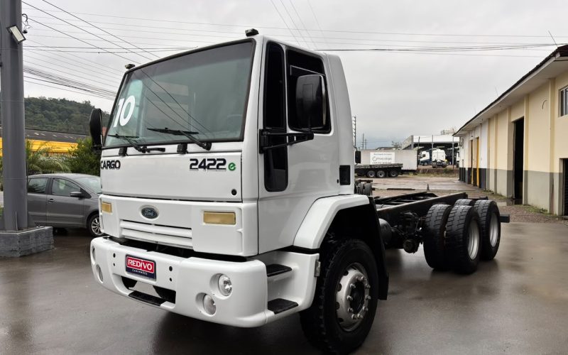ford cargo 2422 ano 2010 (3)