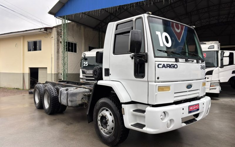 ford cargo 2422 ano 2010 (5)