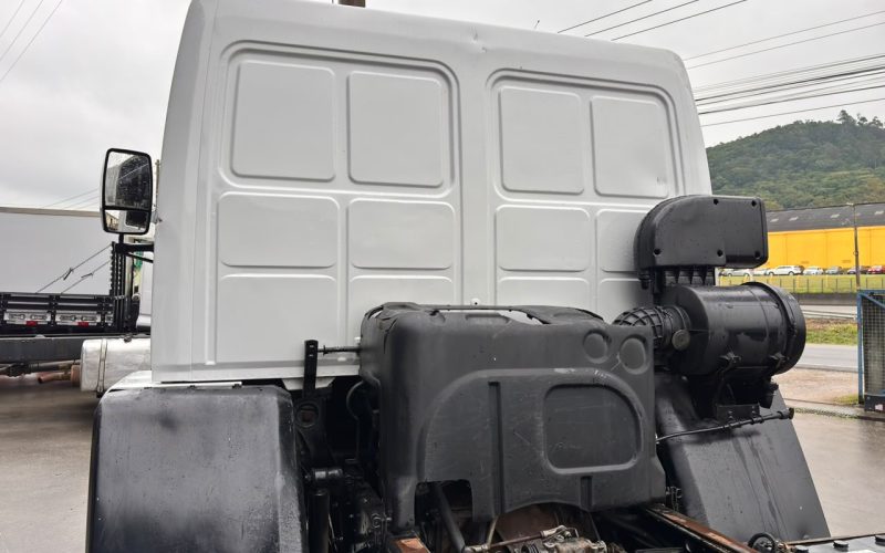 ford cargo 2422 ano 2010 (8)