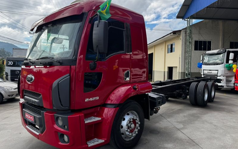 ford cargo 2429 ano 2013 (10)