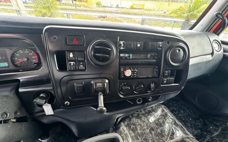 ford cargo 2429 ano 2013 (18)