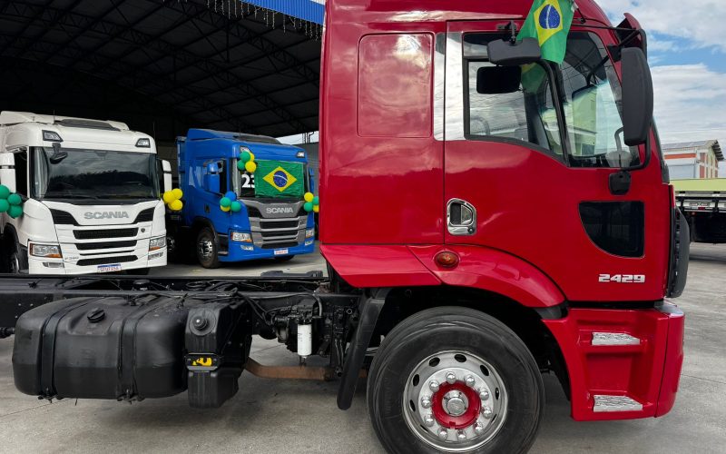 ford cargo 2429 ano 2013 (8)