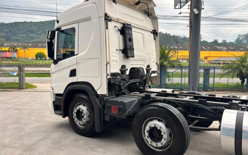 scania p360 ano 2021 (6)