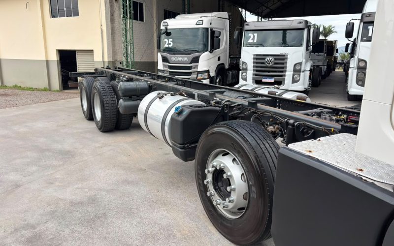 scania p360 ano 2021 (8)