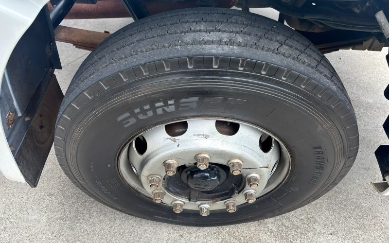 volks 24-250 ano 2010 (11)