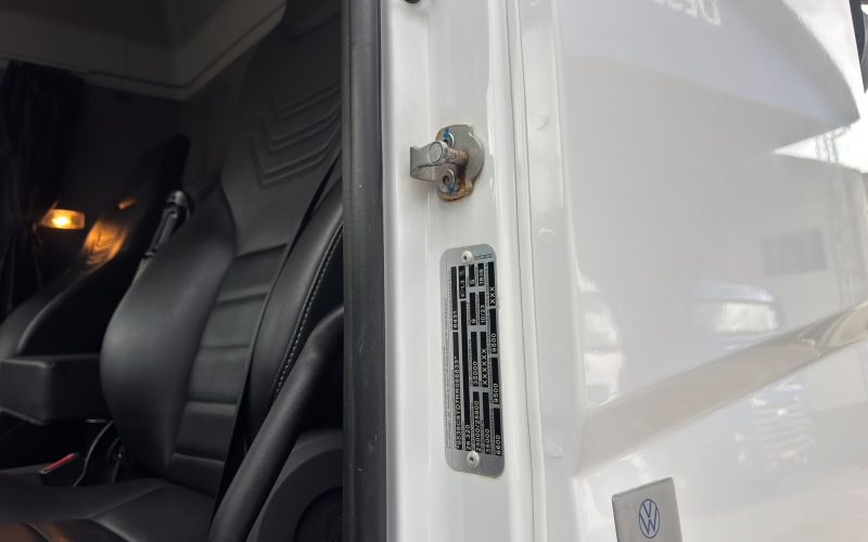 volks 26-320 ano 2024 (18)