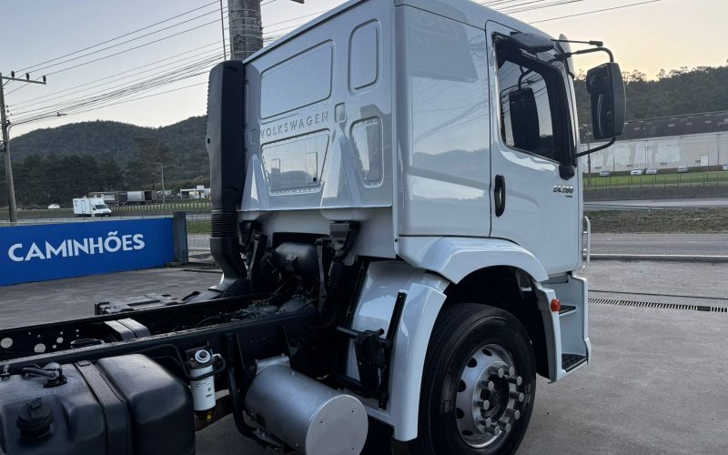 volkswagen 24-280 (11)