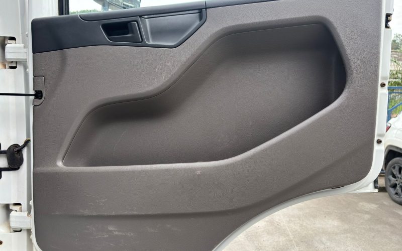 volkswagen 24-280 (19)