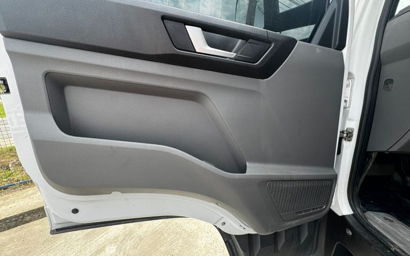 volkswagen delivery 9-170 (7)